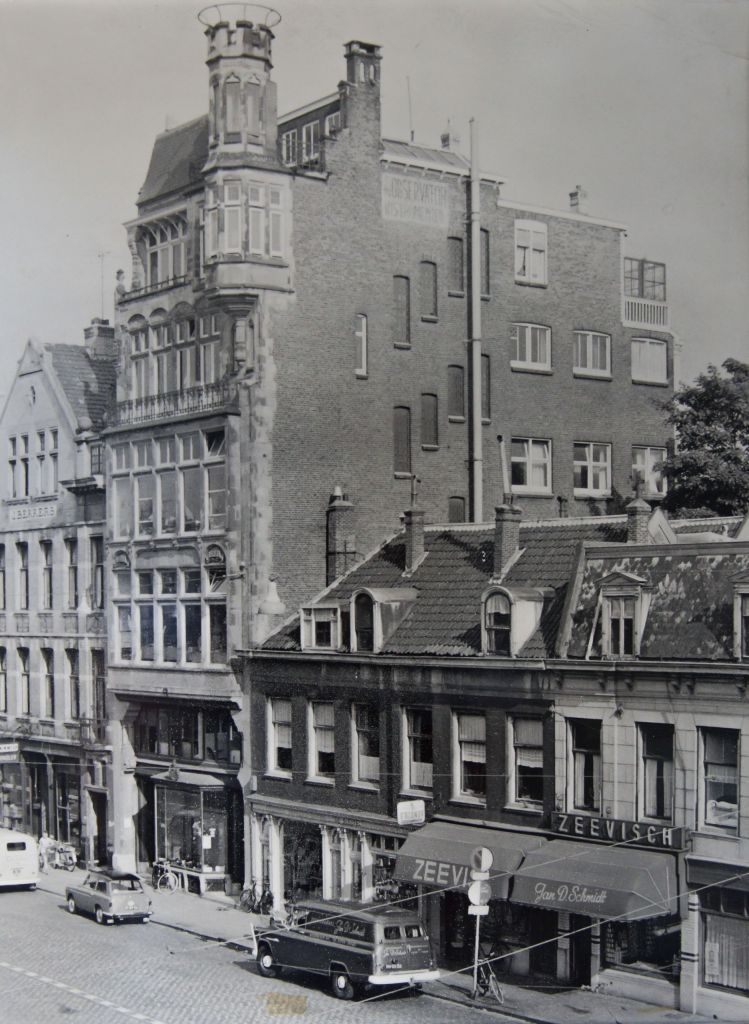 Observator office in 1924 (Westzeedijk, Rotterdam, the Netherlands)